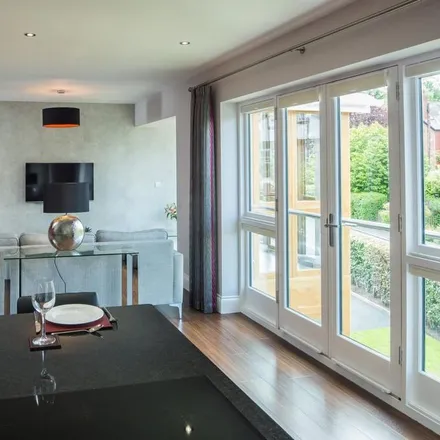 Image 5 - 4 The Avenue, Alderley Edge, SK9 7NJ, United Kingdom - Apartment for rent