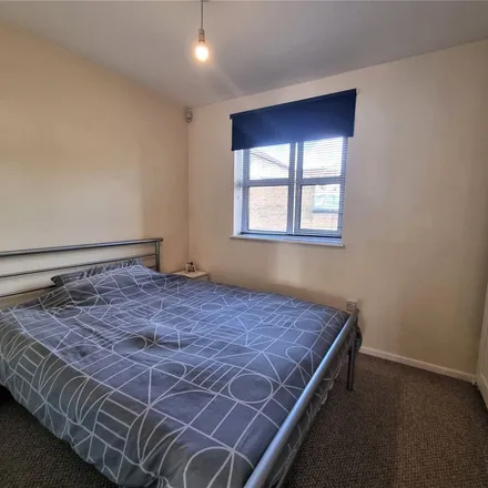 Image 5 - 4 Ladd Close, Warmley, BS15 9LG, United Kingdom - Apartment for rent