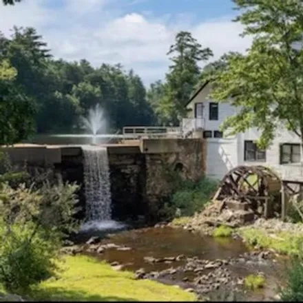 Image 2 - 148 Old Mill Road, Flat Rock, Henderson County, NC 28731, USA - Condo for sale