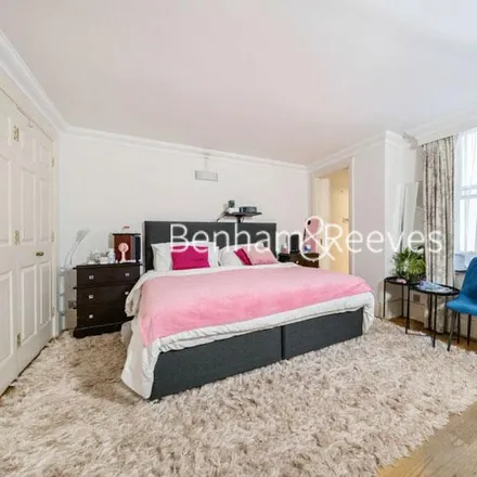 Image 4 - No. 19 Barkston Rooms, Courtfield Gardens, London, SW5 0PH, United Kingdom - Apartment for rent