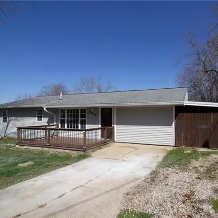 Buy this 4 bed house on 274 East 6th Street in Dixon, Pulaski County