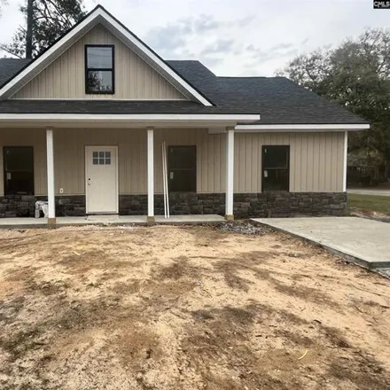 Buy this 3 bed house on 560 Klein Street in Walterboro, SC 29488