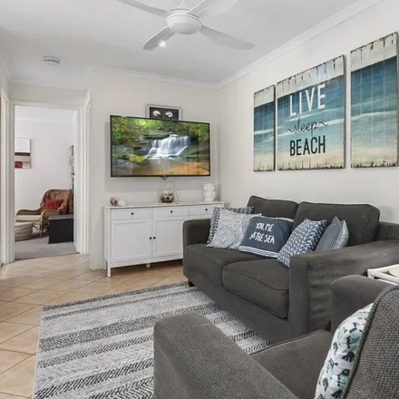 Rent this 2 bed apartment on Noosaville QLD 4566