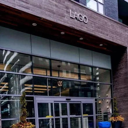 Image 5 - Lago, Annie Craig Drive, Toronto, ON M8V 1A2, Canada - Apartment for rent