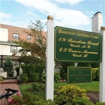 Image 1 - 19 Barstow Road, Village of Great Neck Plaza, NY 11021, USA - Condo for sale