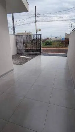 Buy this 2 bed house on Rua Simão Bolivar in Residencial São José II, Sarandi - PR