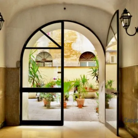 Image 1 - Le Caveau Ristorante, Via Conte Verde, 6, 00185 Rome RM, Italy - Room for rent