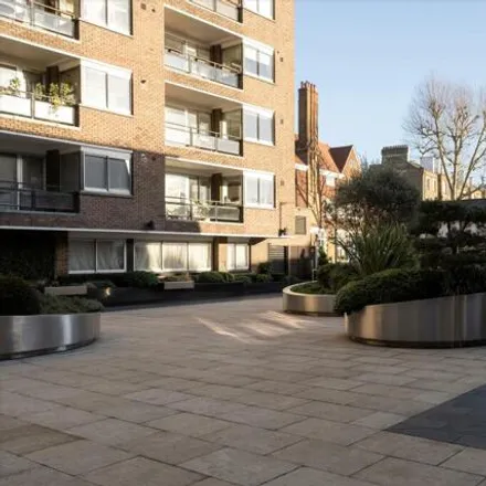 Image 2 - Kensington Heights, 91-95 Campden Hill Road, London, W8 7EJ, United Kingdom - Apartment for sale