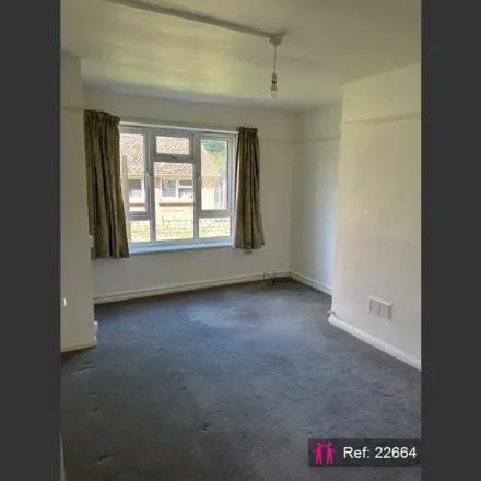 Image 5 - Balmoral Road, Margate, CT9 5PG, United Kingdom - Apartment for rent