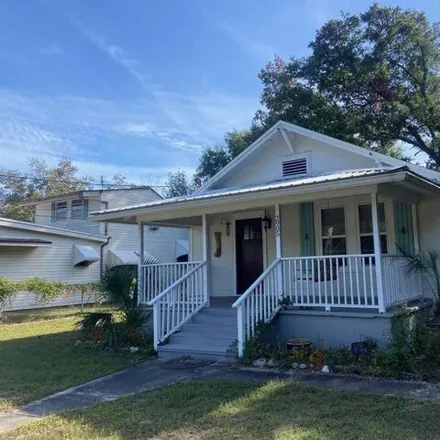 Buy this 2 bed house on 2941 East Lloyd Street in East Pensacola Heights, Pensacola