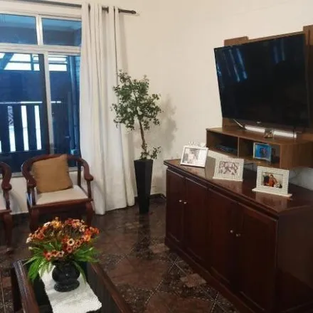 Rent this 2 bed house on Rua Antônio Abrantes de Almeida in Jardim Miranda D'Aviz, Mauá - SP