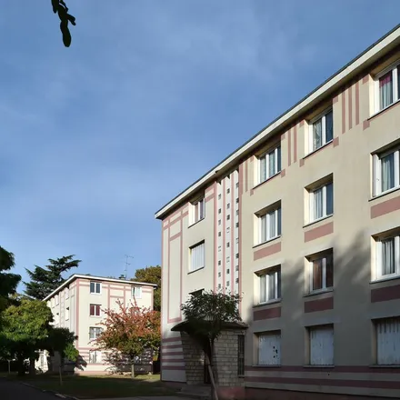 Image 4 - 7 Square des Acacias, 93800 Épinay-sur-Seine, France - Apartment for rent