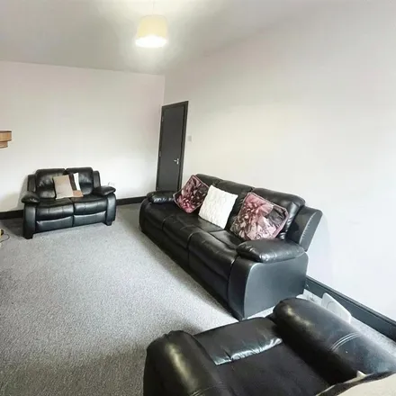 Image 3 - Happy Homes, Stanhope Road, South Shields, NE33 4RB, United Kingdom - Apartment for rent