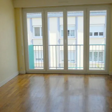 Rent this 3 bed apartment on 2 Place Jules Ferry in 56100 Lorient, France