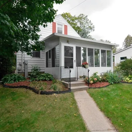 Image 4 - 3402 Burke Avenue, Madison, WI 53714, USA - House for sale