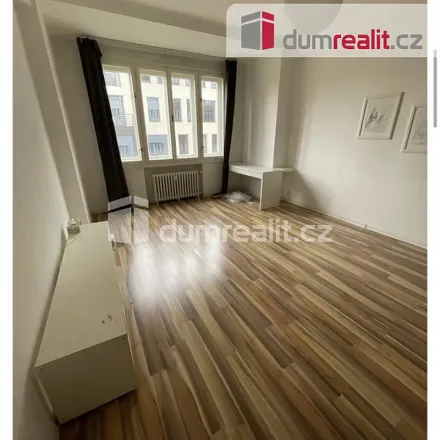 Image 2 - minit, Thámova 28, 186 00 Prague, Czechia - Apartment for rent