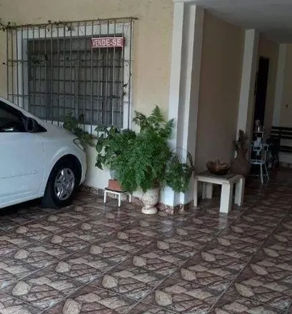 Buy this 2 bed house on Rua Santo Antônio in Vila Santa Cruz, Itu - SP