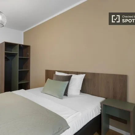 Rent this 7 bed room on Mohrenstraße 14 in 10117 Berlin, Germany