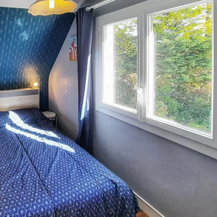 Rent this 3 bed house on 29340 Riec-sur-Bélon