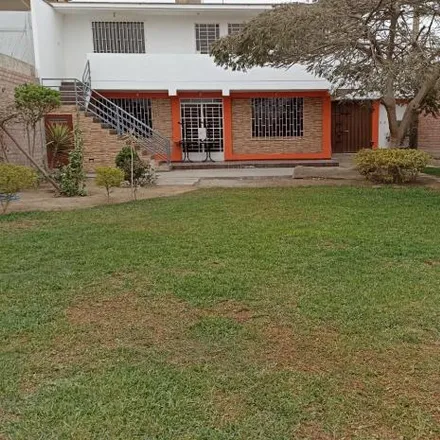 Buy this 3 bed house on Calle Juan Pablo II in Puente Piedra, Lima Metropolitan Area 15122