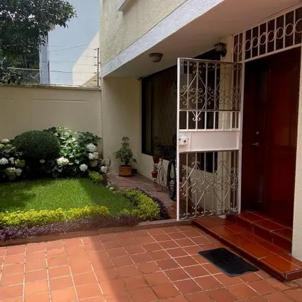 Buy this 4 bed house on José Muñecas in 170104, Quito