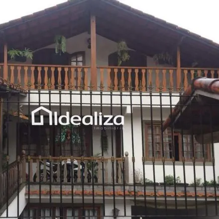 Buy this 2 bed house on Rua Samuel Vieira in Teresópolis - RJ, 25961-110