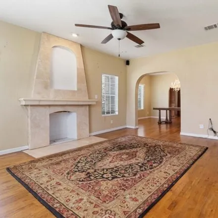 Image 6 - Woodlawn Academy, 1717 West Magnolia Avenue, San Antonio, TX 78201, USA - House for sale