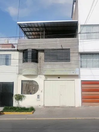 Buy this 3 bed house on Avenida Perú in Mariano Melgar, Mariano Melgar 04006