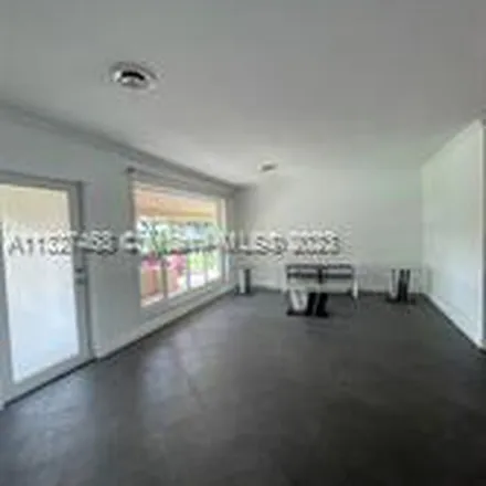 Image 1 - 4280 McKinley Street, West Hollywood, Hollywood, FL 33021, USA - Apartment for rent