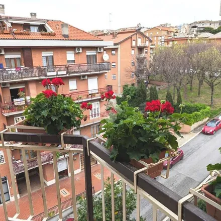 Image 9 - Suh Ami, Via Gioacchino Rossini, 00041 Albano Laziale RM, Italy - Apartment for rent