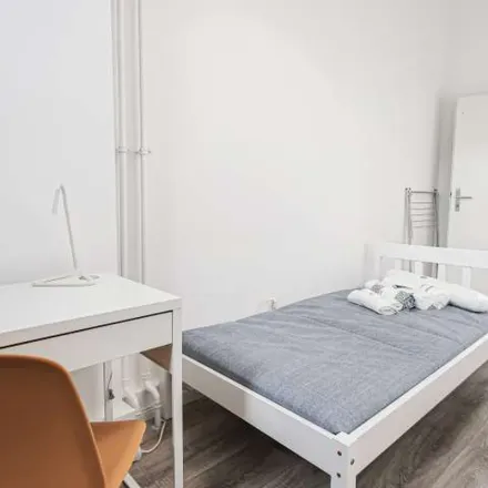 Rent this 1 bed apartment on Wisbyer Straße 4 in 10439 Berlin, Germany