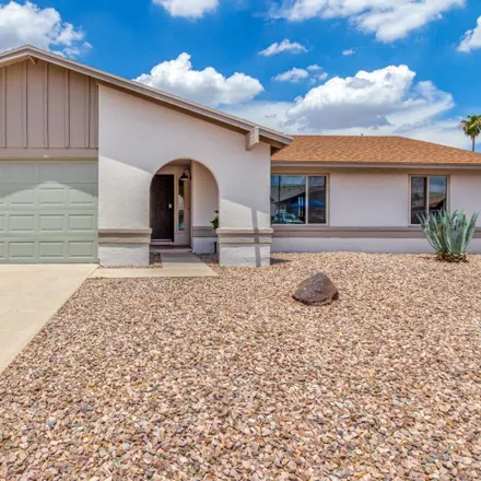 Buy this 3 bed house on 2840 East Enid Avenue in Mesa, AZ 85204
