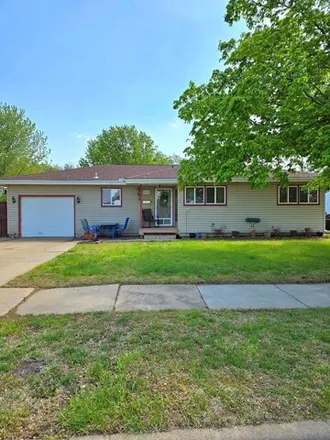 Buy this 3 bed house on 2087 South 4th Street in Salina, KS 67401