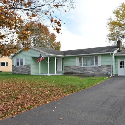 Image 1 - 108 Empire Drive, Horseheads North, Horseheads, NY 14845, USA - House for sale