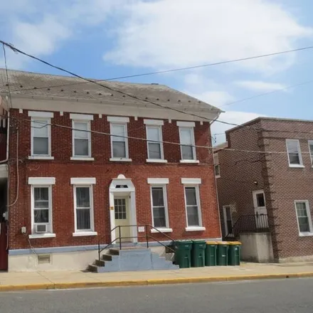 Image 2 - Vets for Vets, 4th Street, Pennsburg, Montgomery County, PA 18073, USA - House for rent