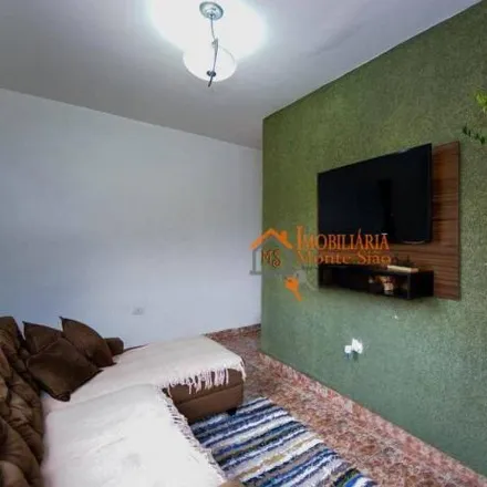 Rent this 2 bed house on Rua Parati in Picanço, Guarulhos - SP
