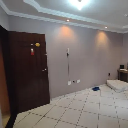 Buy this 2 bed apartment on QN 7 Conjunto 8 in Colônia Agrícola Sucupira, Riacho Fundo - Federal District