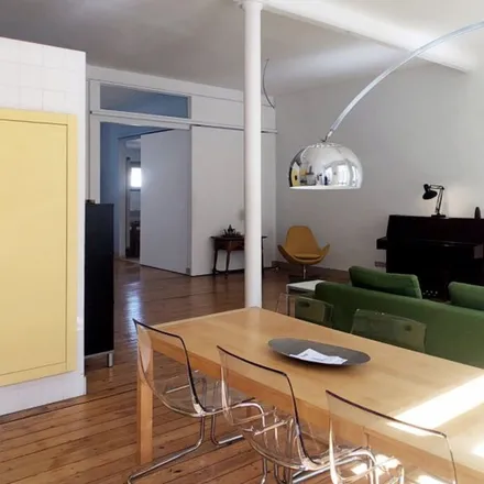 Rent this 1 bed apartment on Rue des Commerçants - Koopliedenstraat 55A in 1000 Brussels, Belgium