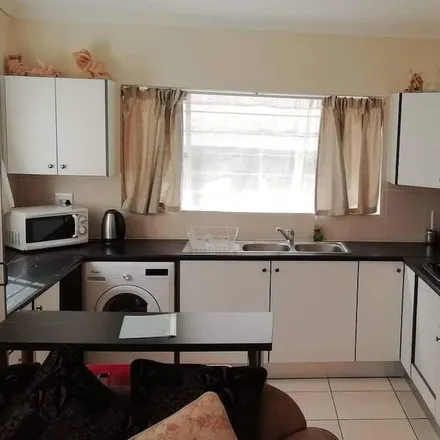 Image 5 - Johannesburg, City of Johannesburg Metropolitan Municipality, South Africa - Apartment for rent