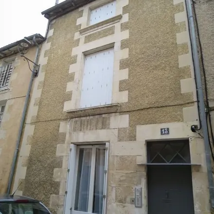 Image 7 - 28 Côte de Montbernage, 86000 Poitiers, France - Apartment for rent