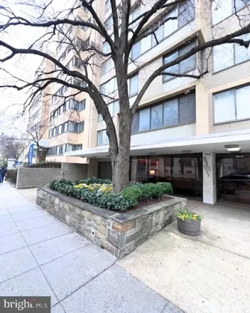 Image 2 - Monroe House Condominium, 522 21st Street Northwest, Washington, DC 20006, USA - Condo for rent