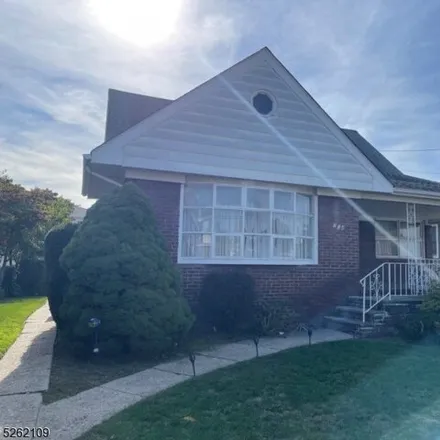 Rent this 2 bed house on 758 Lake Avenue in Lyndhurst, NJ 07071