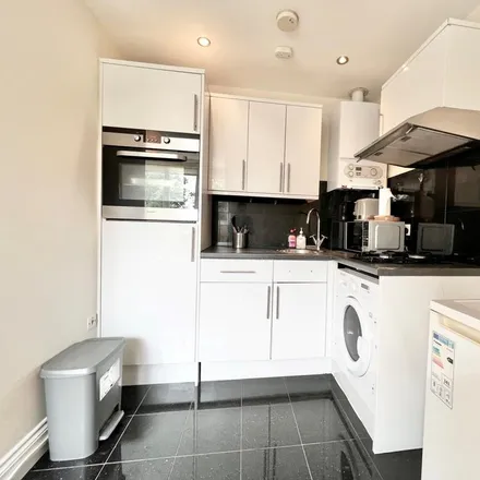 Image 5 - 23 Birchington Road, London, NW6 4LL, United Kingdom - Apartment for rent