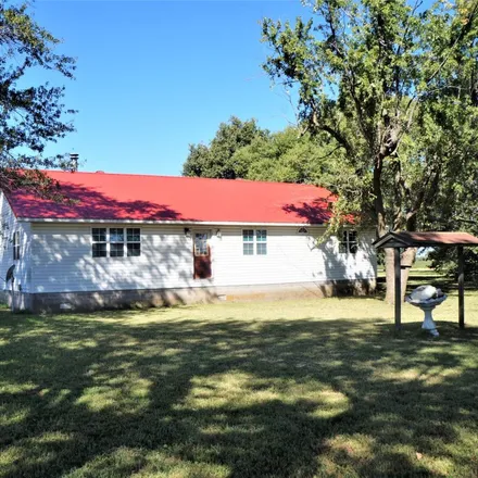 Buy this 3 bed house on 14027 County Road 551 in Kennett, MO 63857