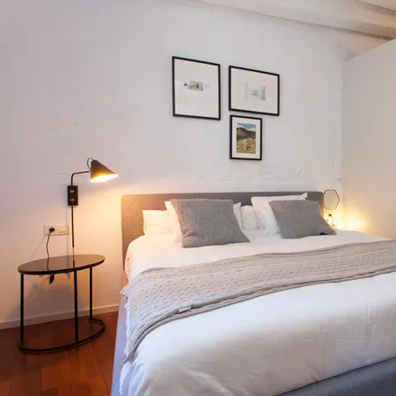 Rent this 1 bed apartment on Carrer dels Carders in 45-47-49, 08001 Barcelona