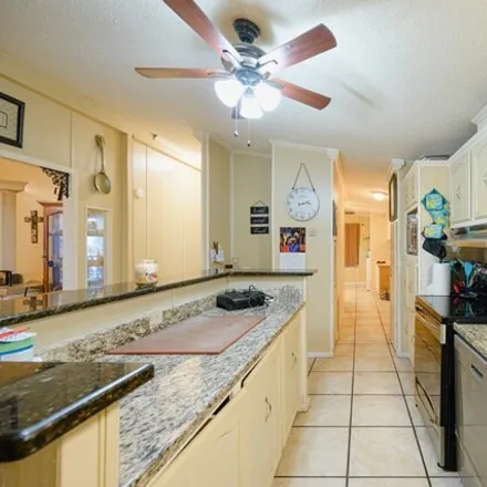 Image 9 - 100 Piedras Court, West Odessa, TX 79763, USA - Apartment for sale