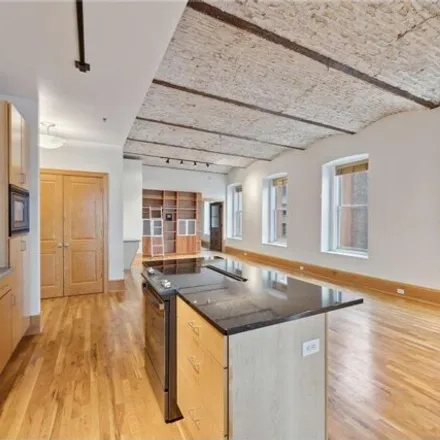 Image 8 - Great Northern Lofts, 300 Wall Street, Saint Paul, MN 55101, USA - Condo for sale