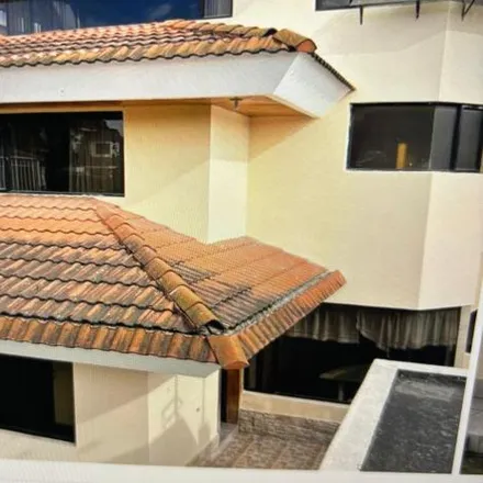 Buy this 5 bed house on Avenida Real Audiencia de Quito in 170303, Ecuador