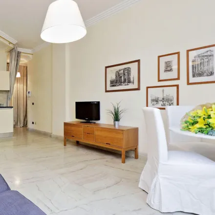 Image 8 - Zinzilla, Via Francesco Crispi, 00187 Rome RM, Italy - Apartment for rent