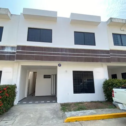 Buy this 3 bed house on Calle Canarios in 96550 Coatzacoalcos, VER